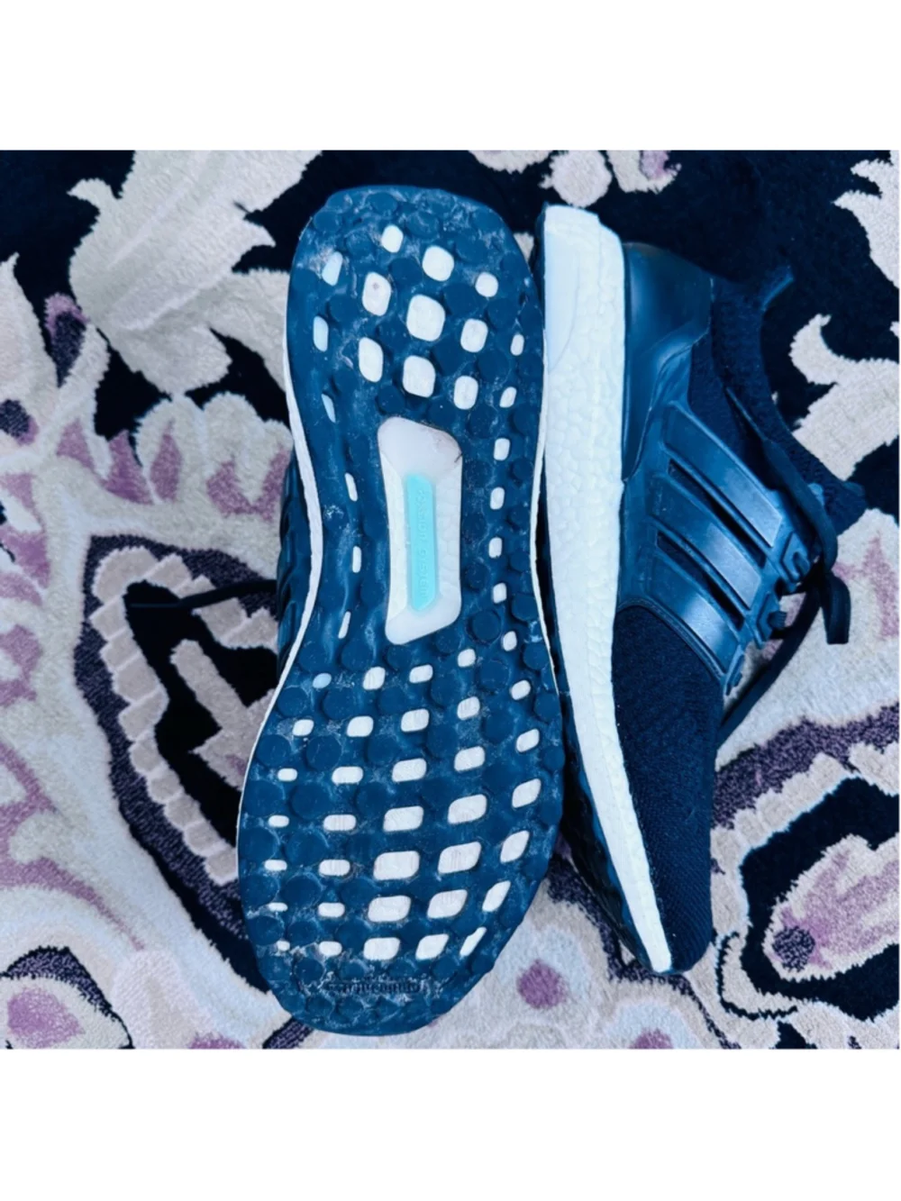 Adidas Men's Ultra Boost Very Black Running Shoes size 10